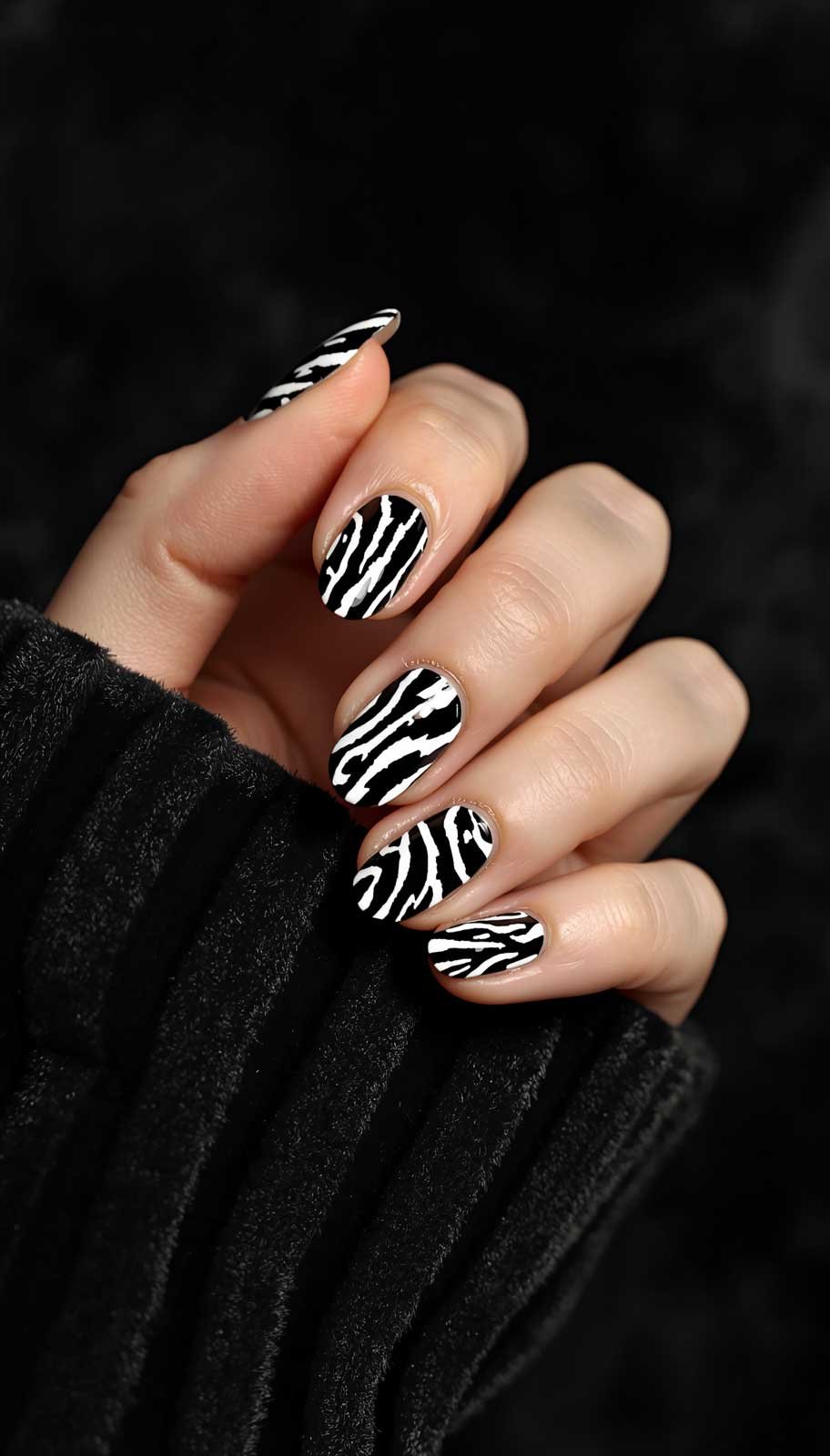 Zebra Print nail design